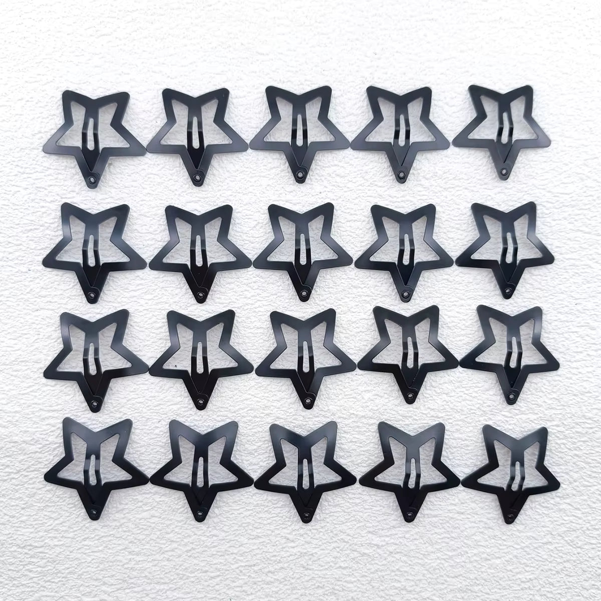 Nuvrela™ Metal Star Hair Clips (12 Count)